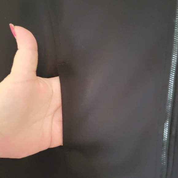 Kendal&kylie crop black jacket  zipper front - Picture 4 of 6